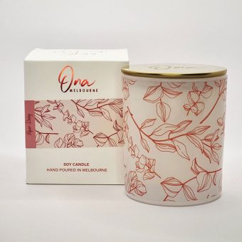 Ona
